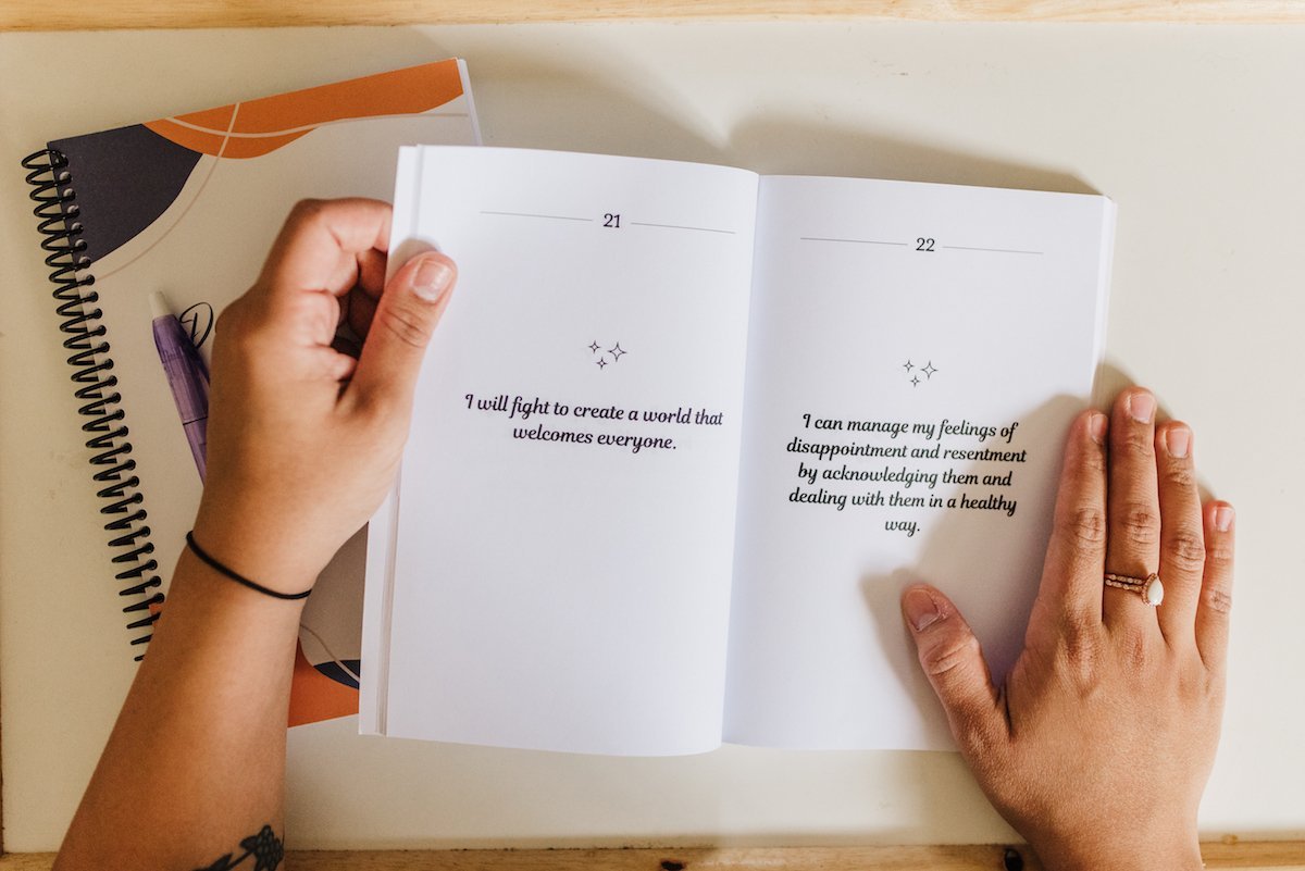 Aquarius Affirmation Handbook - Affirmicious